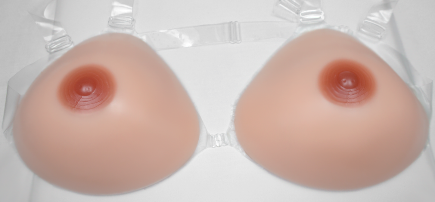 Silikonbrüste im Trans-Bra in Dreiecksform, mit Haftschicht & farbige Nippel, Typ T3