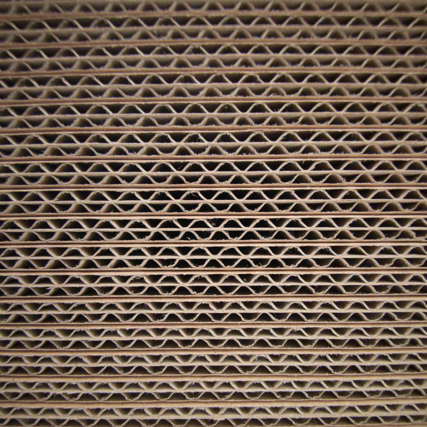 Braune Faltkartons 150 x 150 x 80mm 1.2 B-Welle 1-wellig Versandkarton 15x15x8cm