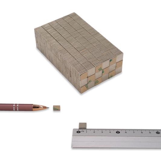 Neodym-Rechteckmagnet selbstklebend, 10×10×1,5 mm, N52
